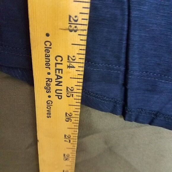 Color Story Medium Navy Single Pocket Tee High Low Cuffed Short Sleeve NWOT - Picture 9 of 12